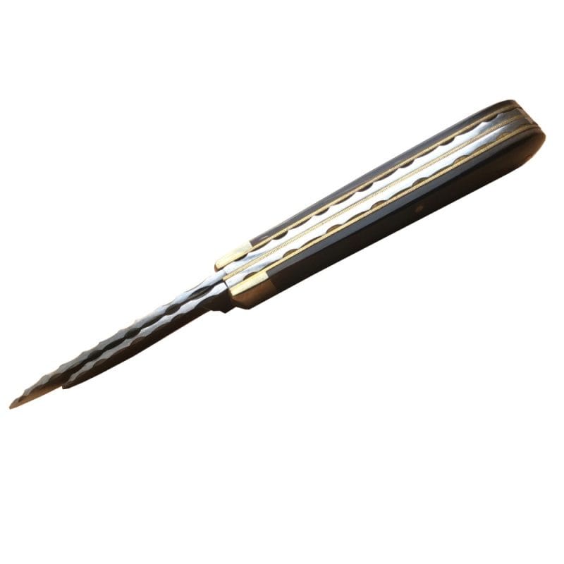A. Wright & Son 41 Buffalo Twin Blade Gentleman's Scallop Back - 7.1cm | SportingCutlery.co.uk