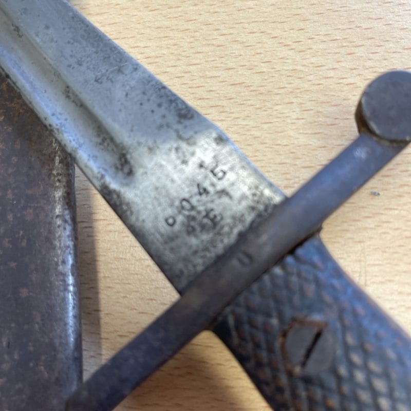 A World War Two (WWII) Spanish Toledo BOLO, FN Bayonet for Mauser Rifle. | SportingCutlery.co.uk