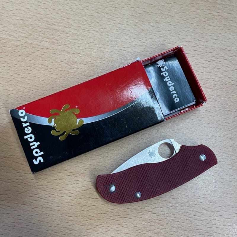 Spyderco Urban C127 - SLIPIT - Non-Locking Folder - Image 2
