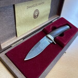 3524b Boker Damascus Hunter