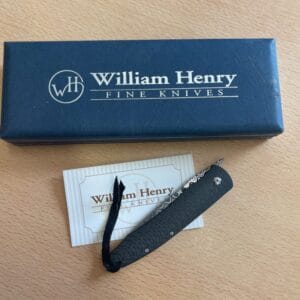 3559a William Henry Legacy H300D