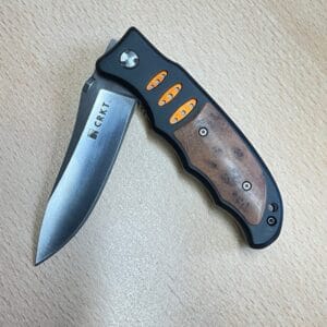 3627b CRKT Lake Sentinel Thuya knife 7122W