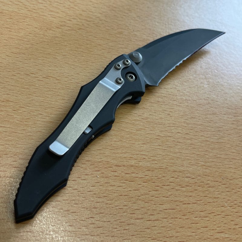 Microtech USA Kestrel - Image 4