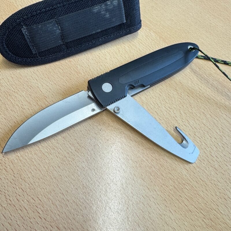 Buck 0180-D1 180 Crosslock Hunter