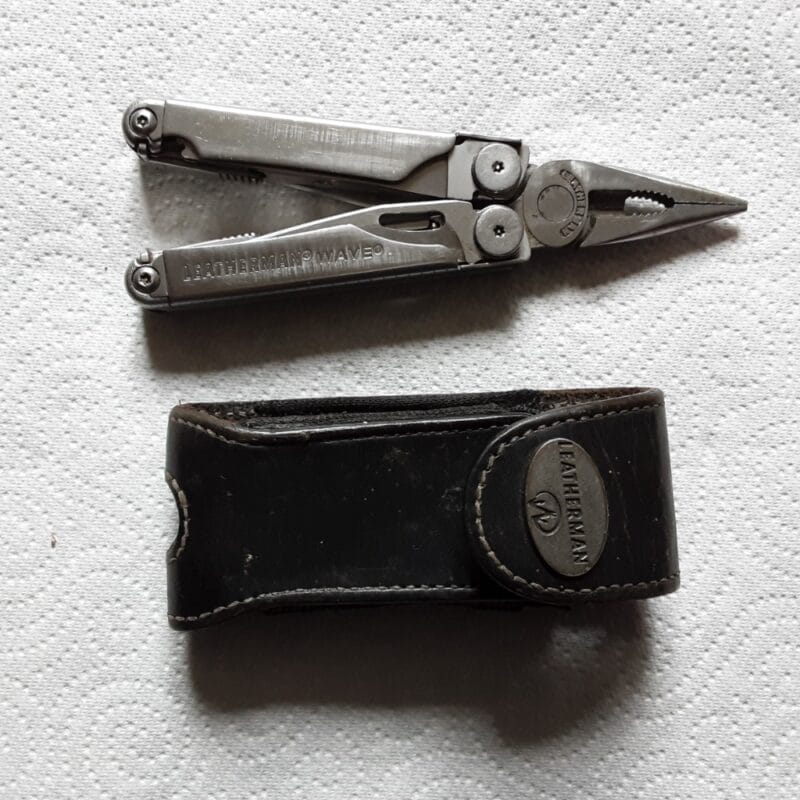 Original Leatherman Wave and leather pouch - Image 5