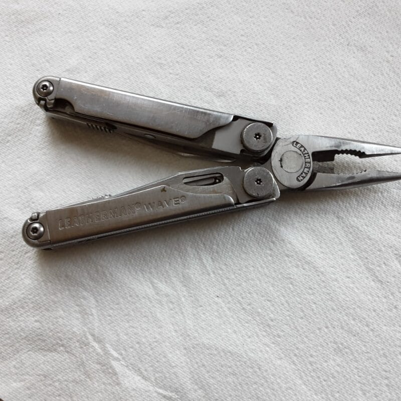Original Leatherman Wave and leather pouch - Image 4