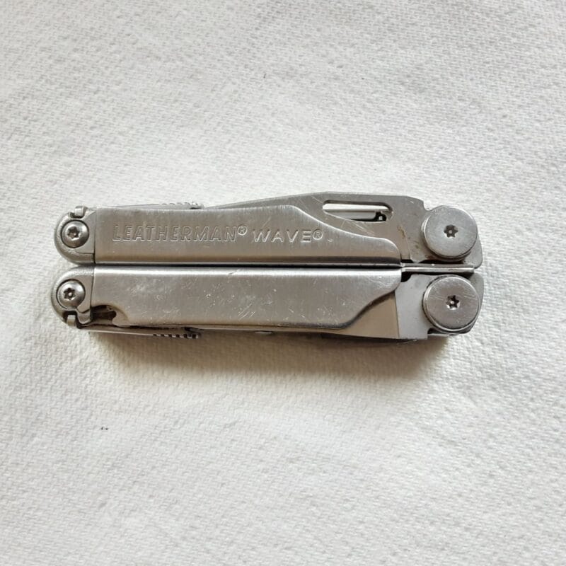 Original Leatherman Wave and leather pouch