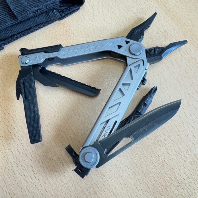 Gerber Centre Drive Multitool - Image 3