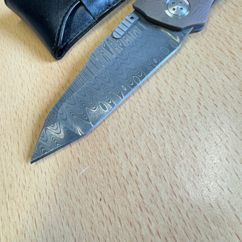 Elishewitz Damascus Carbon Fibre - Image 3