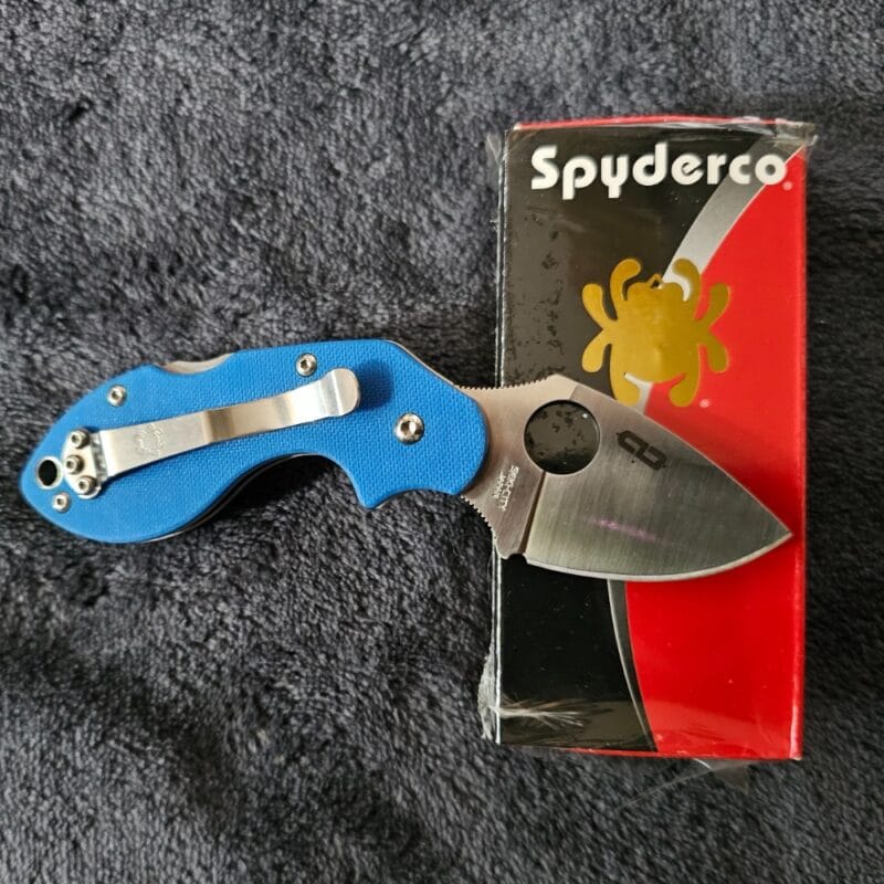 SPYDERCO LAVA (LIMITED EDITION SPRINT RUN)