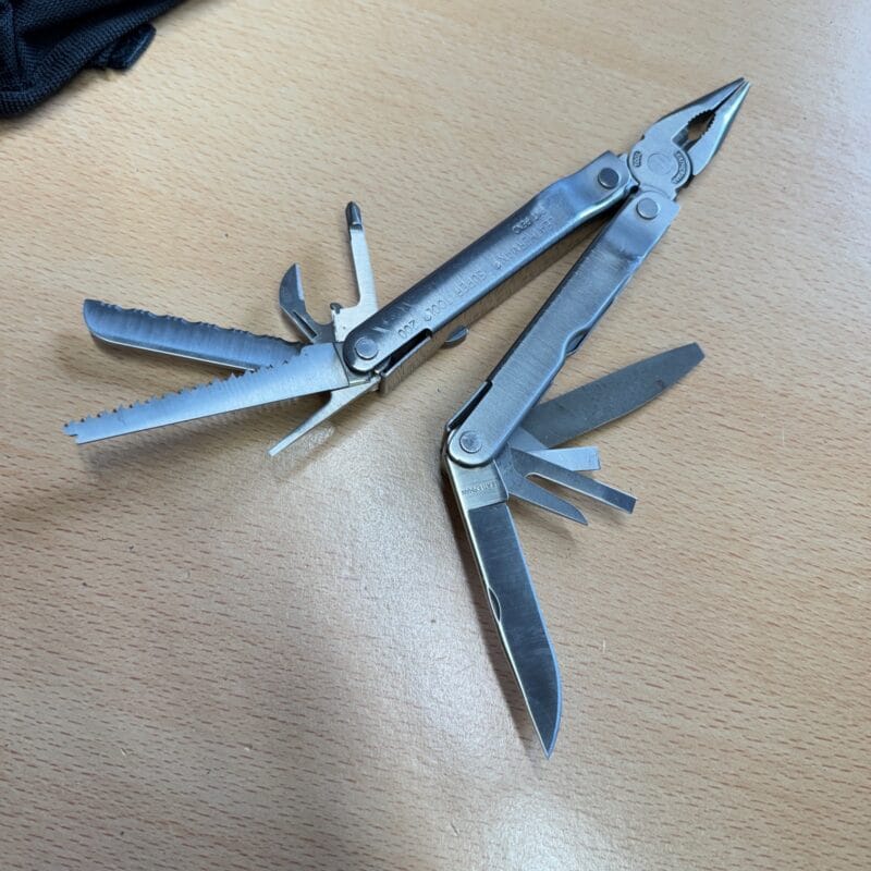 Outdoor Pairing - Safari Club Fixed Blade & Supertool 200 - Image 2