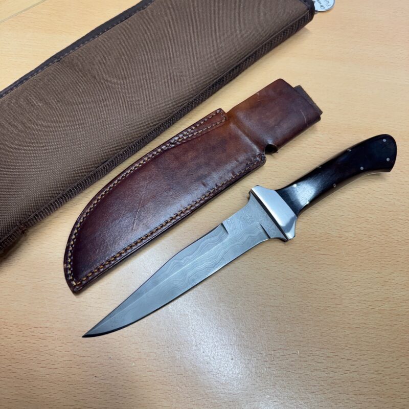 Jim Lee fixed blade damascus