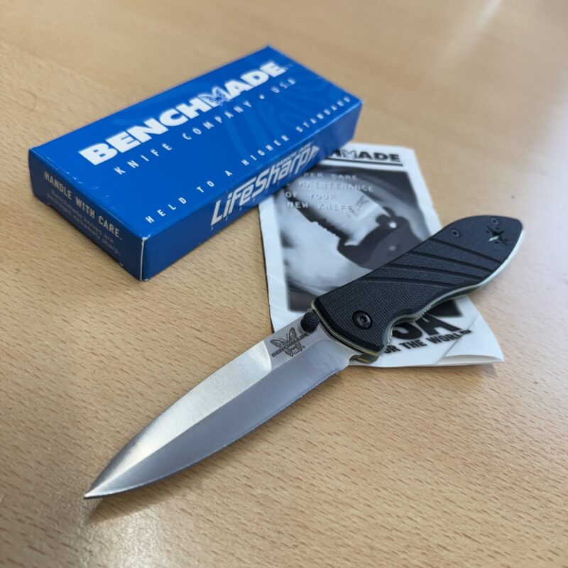 Benchmade 880 Elishewitz Dark Star