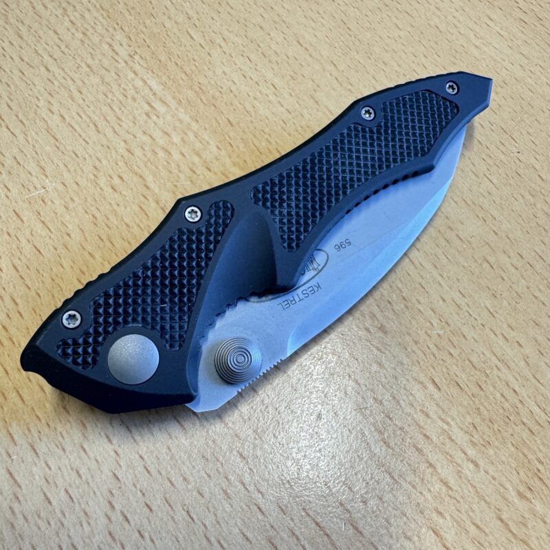 Microtech USA Kestrel Silver Plain Edge - Image 6