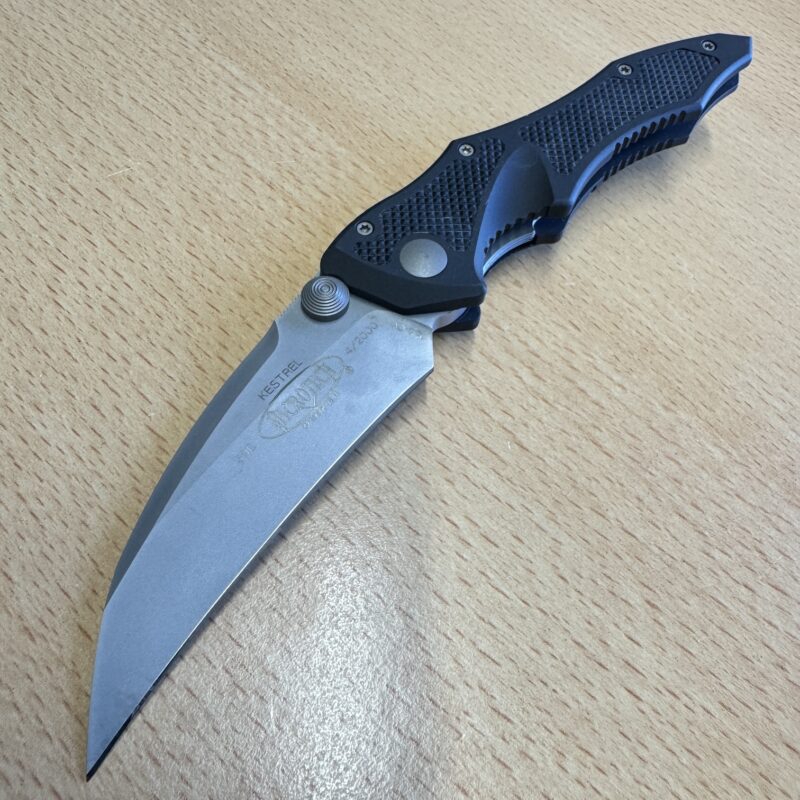 Microtech USA Kestrel Silver Plain Edge - Image 4