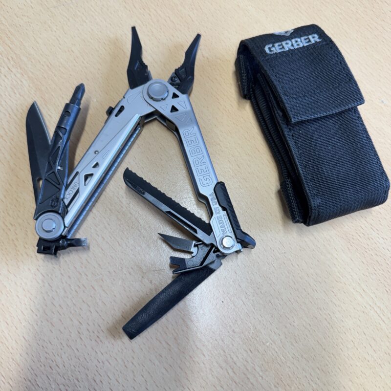 Gerber Centre Drive Multitool - Image 5