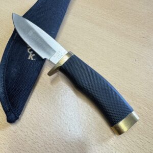 Buck Vanguard Fixed Blade with Rubber Handle 692