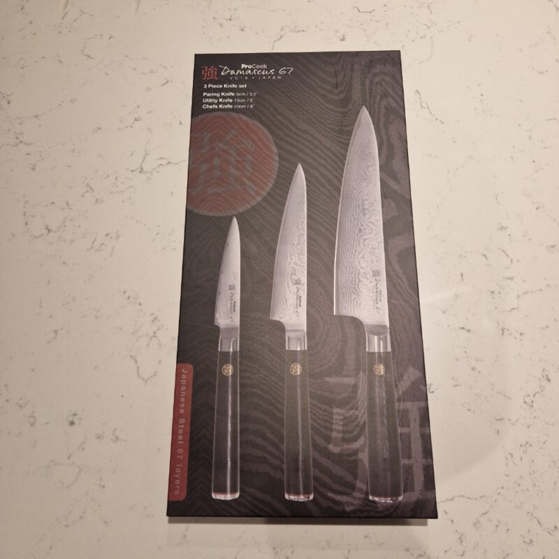 Procook 8-piece Damascus 67 Japanese Knife Set on Oak Magnetic Block (Brand New)) - Image 5