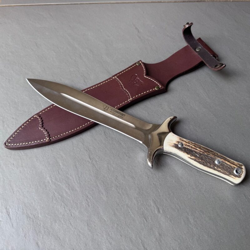Cudeman Rehalero 104‑C Hunting Knife (Stag/Deer Handle)
