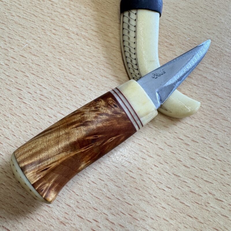 Traditional Sami Knife Swedish caribou antler & leather sheath - Image 3