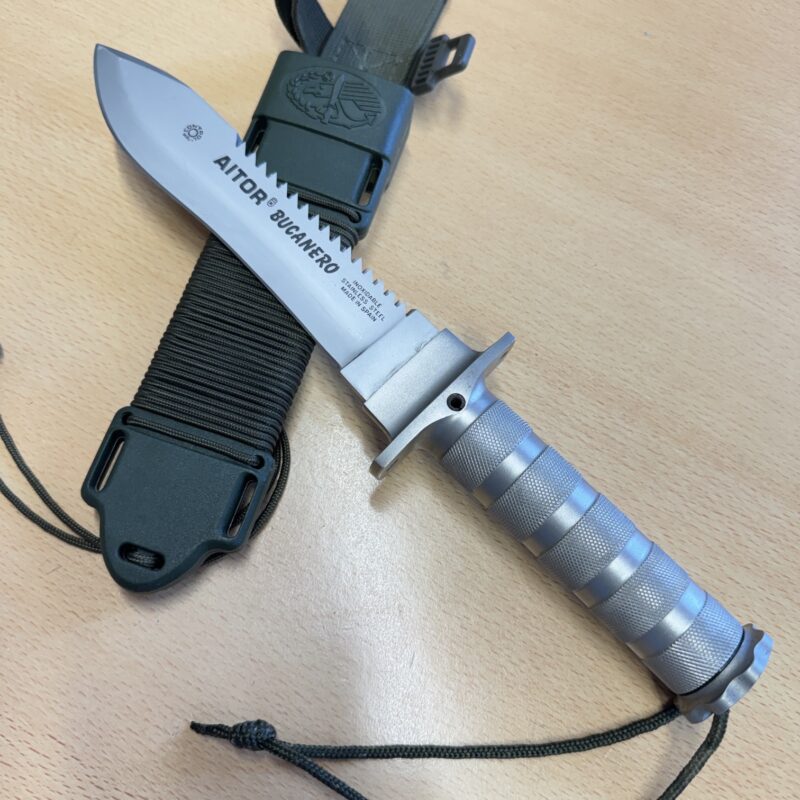 Aitor Bucanero Bushcraft Knife