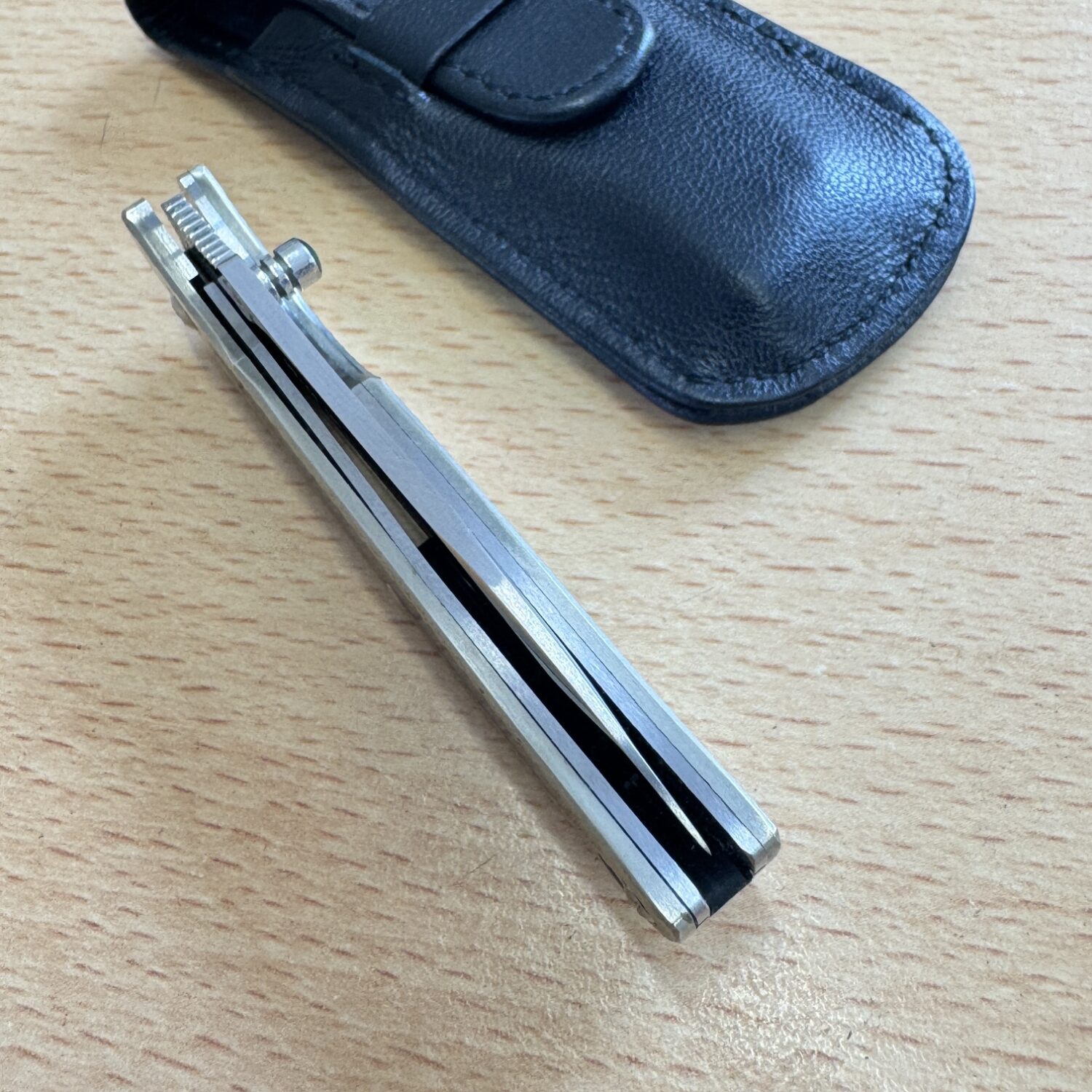 G. SAKAI VG10 Steel Folding Knife - Image 4