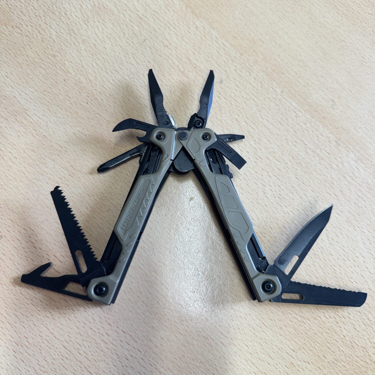 Leatherman OHT Coyote Tan - Image 3