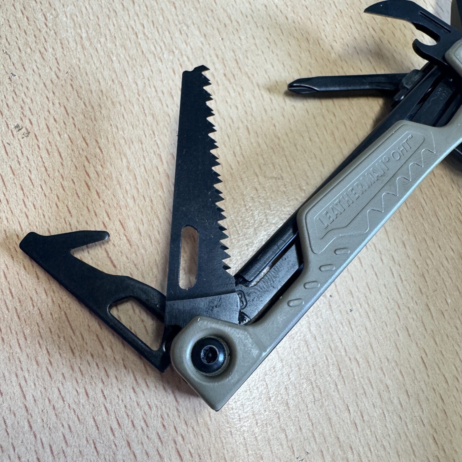 Leatherman OHT Coyote Tan - Image 2