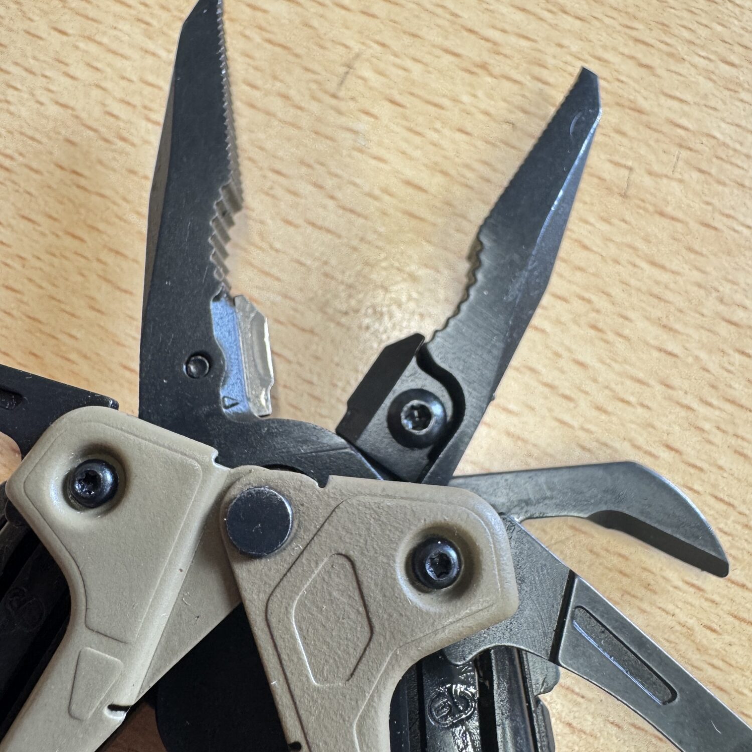 Leatherman OHT Coyote Tan - Image 5