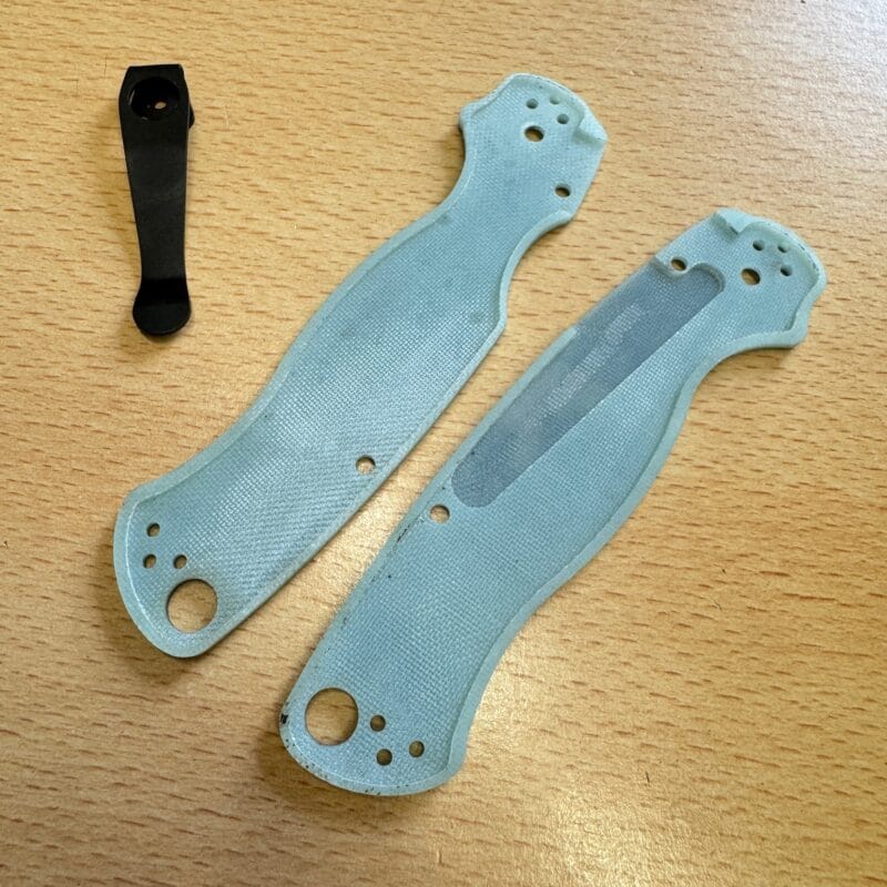 Spyderco Paramilitary 2 scales and deep pocket clip - Image 3