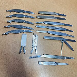 15 Mainly British Pocket Knives