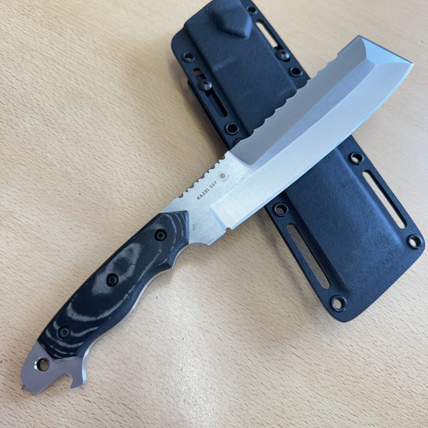 CRKT Razel SS7 in box - Image 4