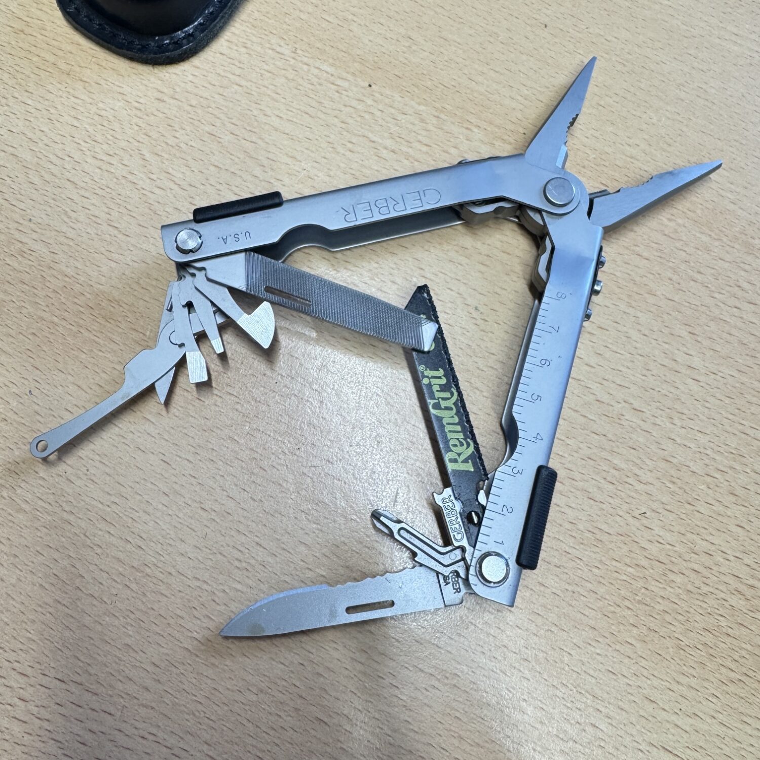 Gerber MP600 SS (Multi-Plier) - Image 3