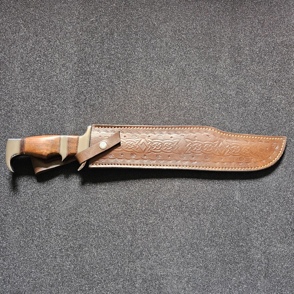 Custom Bowie Knife 20.75" or 52.7cm and leather sheath - Image 2