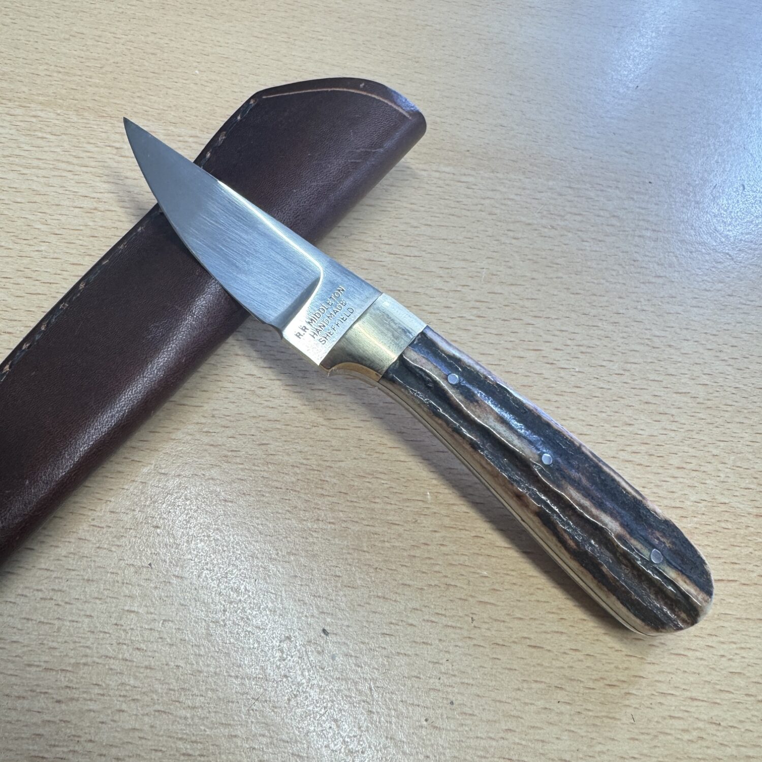 R Middleton Fixed Blade Stag Handle leather sheath - Image 6