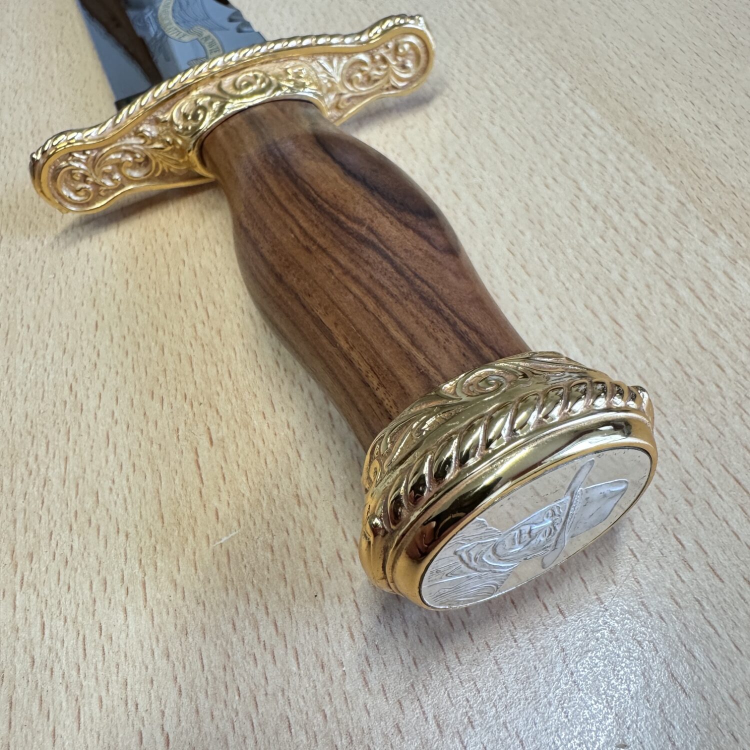John Wayne Bowie Knife - Image 4