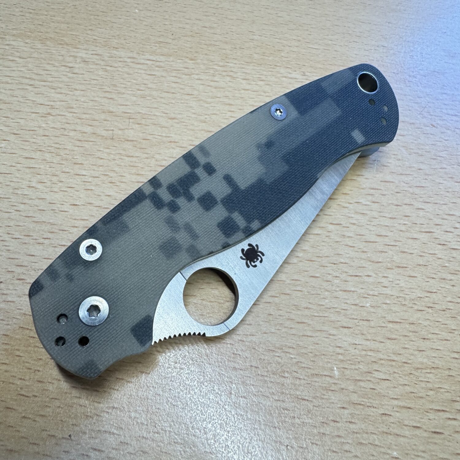 Spyderco Paramilitary 2 - Image 2